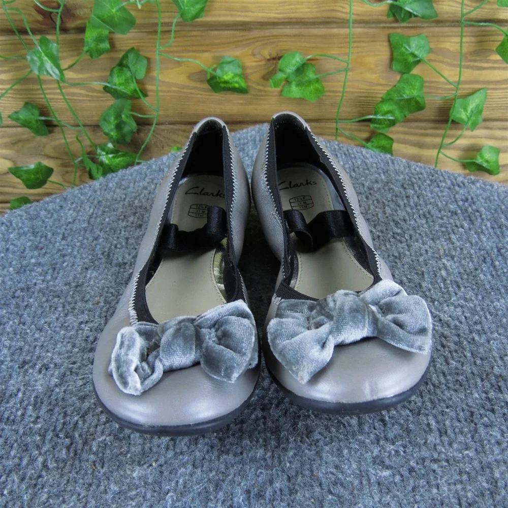 Clarks Mary Jane‎ Bow Girl Y 13 Medium Flat Brown Leather Slip On